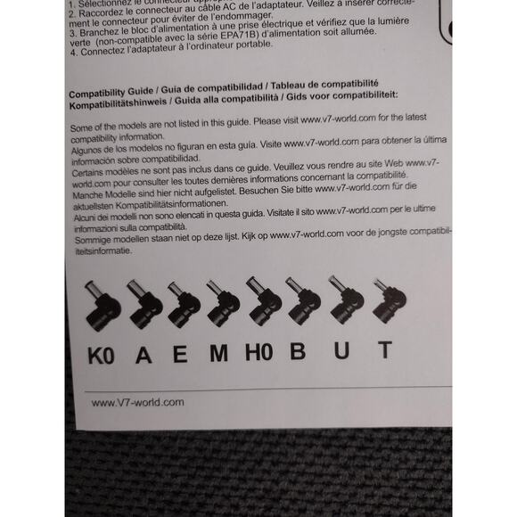 V7 AC2090U8 Ultra Slim Universal Laptop Charger 90W Fast USB Port Tips Included - Picture 15 of 16